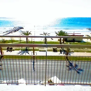 https://appartamento-frontemare.hotelitalianriviera.com