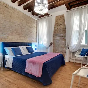 Charming Castello Apartments By Wonderful Italy Appartement Venetië